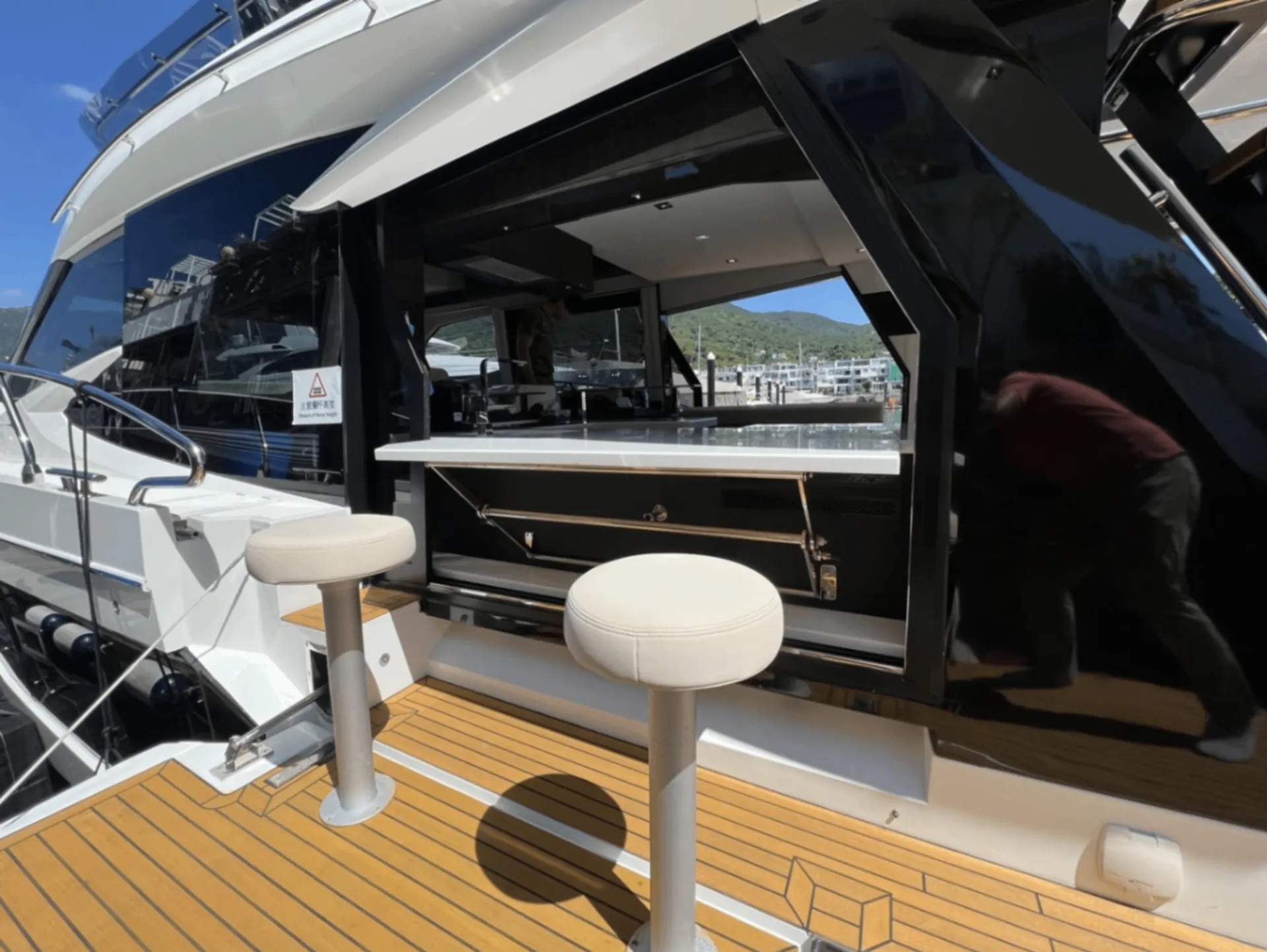 图29_第7页_yachts_JEEteRKqbZM7ud7n1iqfTjbAymn2_pdfs_C4zNOwe6y8I1sn5IJMJc_zh-HK_Galeon_500_FLY_2019_53ft.jpg