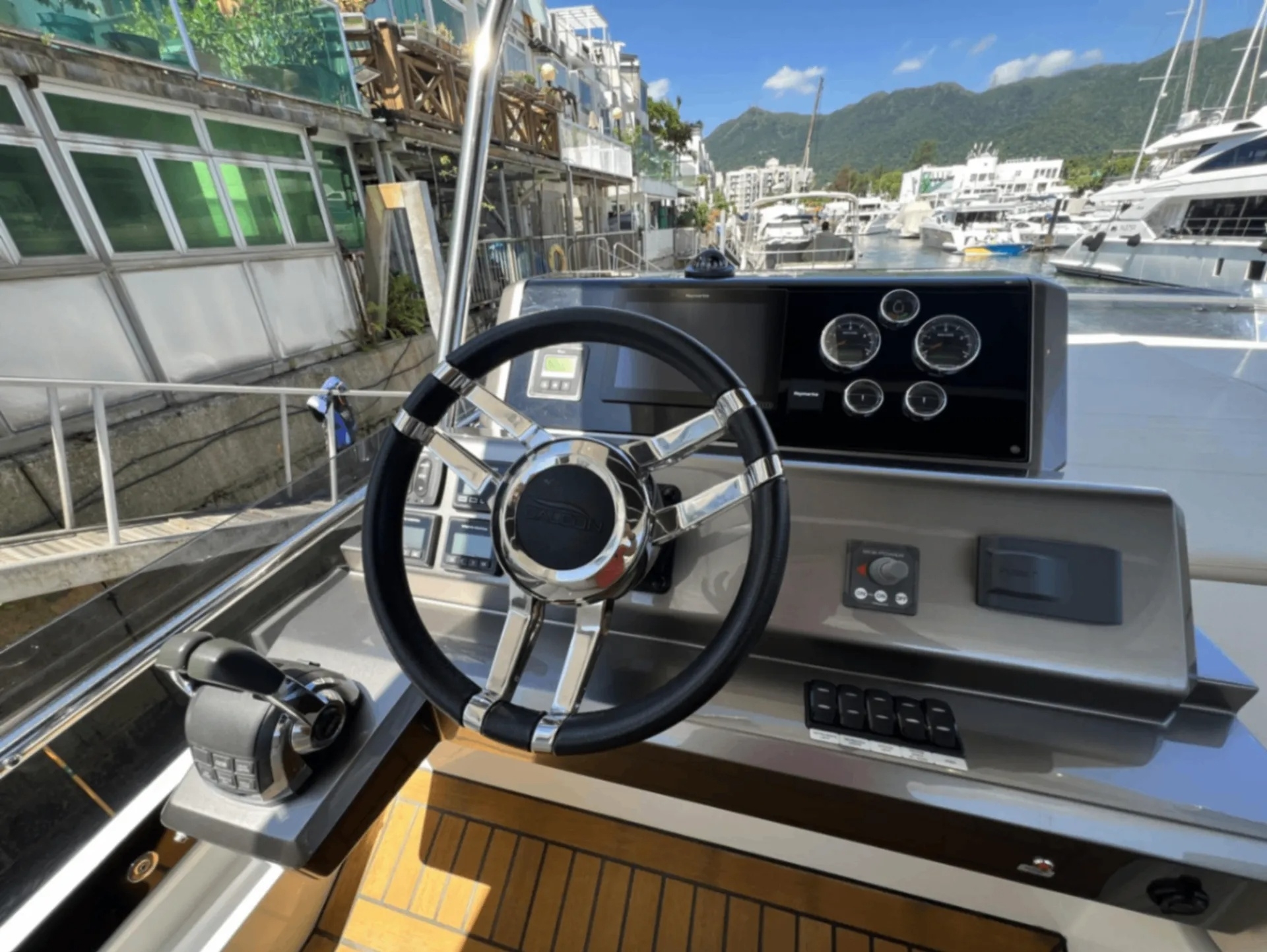图30_第8页_yachts_JEEteRKqbZM7ud7n1iqfTjbAymn2_pdfs_C4zNOwe6y8I1sn5IJMJc_zh-HK_Galeon_500_FLY_2019_53ft.jpg