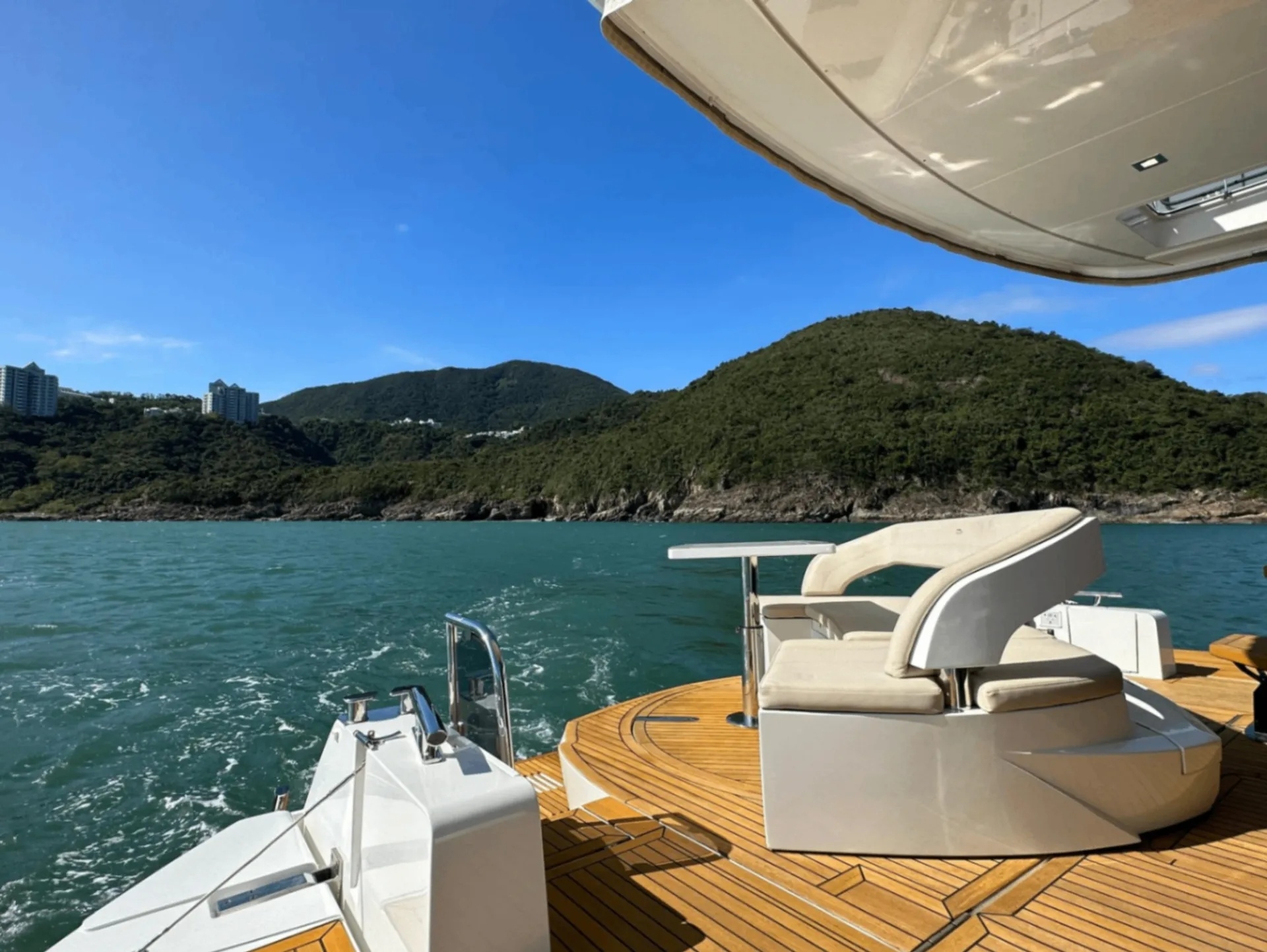 图39_第17页_yachts_JEEteRKqbZM7ud7n1iqfTjbAymn2_pdfs_C4zNOwe6y8I1sn5IJMJc_zh-HK_Galeon_500_FLY_2019_53ft.jpg