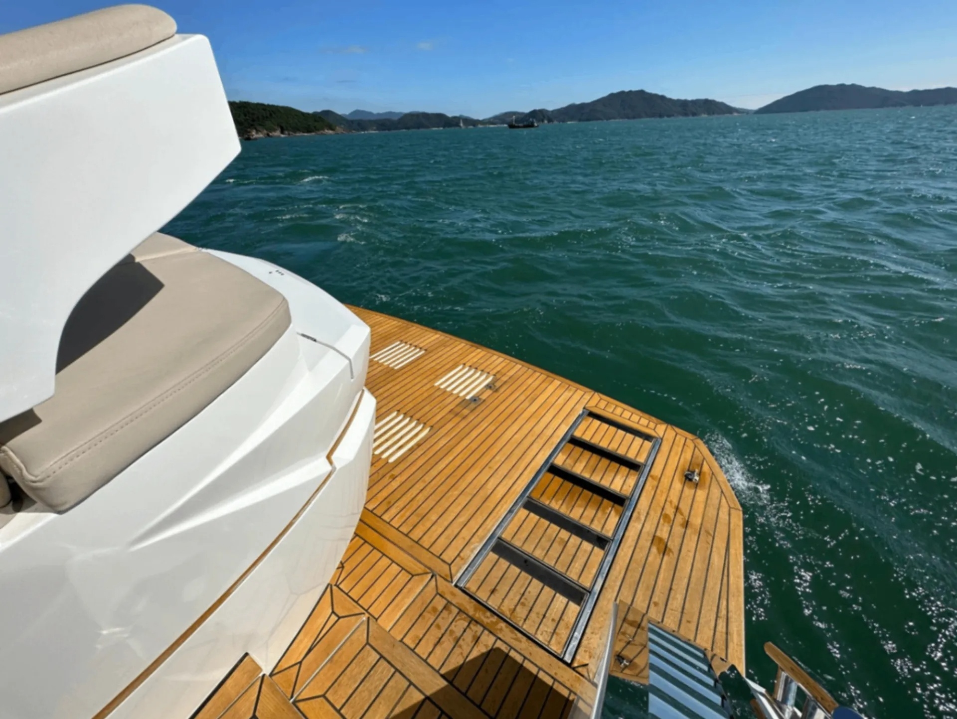 图43_第21页_yachts_JEEteRKqbZM7ud7n1iqfTjbAymn2_pdfs_C4zNOwe6y8I1sn5IJMJc_zh-HK_Galeon_500_FLY_2019_53ft.jpg